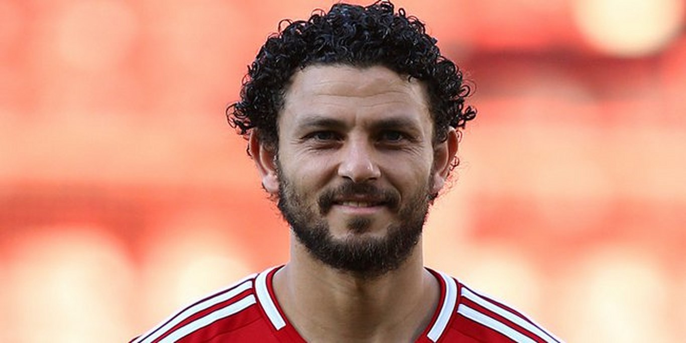 الأهلي يعاقب حسام غالي